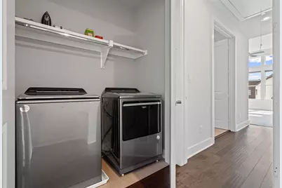381 E Greenbriar Lane #501, Dallas, TX 75203 - Photo 29