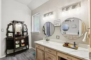 516 Shady Oaks Trail, Burleson, TX 76028 - Photo 25