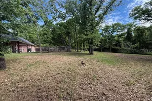 516 Shady Oaks Trail, Burleson, TX 76028 - Photo 35