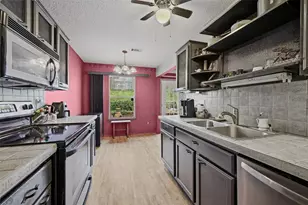 1708 Creekside Ave, Sherman, TX 75092 - Photo 15