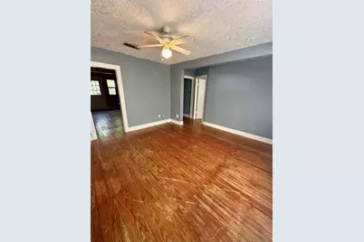 416 Cr 2212, Cleveland, TX 77327 - Photo 3