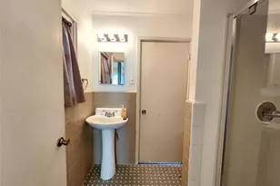 319 E Hubbard St, Lindale, TX 75771 - Photo 15