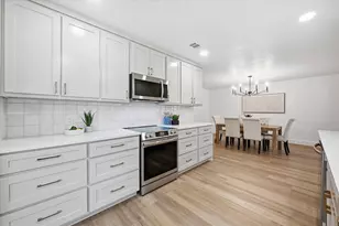 5511 Parliament Dr, Arlington, TX 76017 - Photo 9