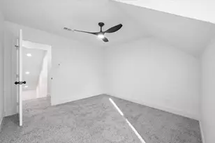 5511 Parliament Dr, Arlington, TX 76017 - Photo 21