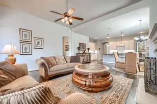 11317 Dujon Ln, Dallas, TX 75218 - Photo 17