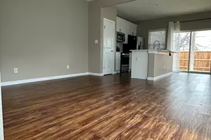 420 N Denley Dr, Dallas, TX 75203 - Photo 17