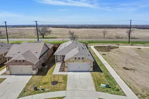 7229 Adderly Rd, Pilot Point, TX 76258 - Photo 31