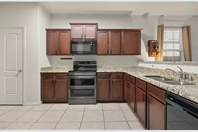 1808 Hot Springs Way, Princeton, TX 75407 - Photo 9