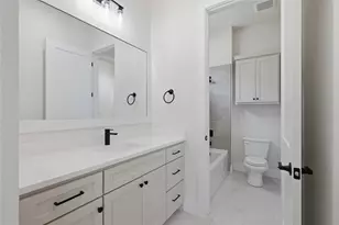 1333 Benjamin Trl, Van Alstyne, TX 75495 - Photo 17