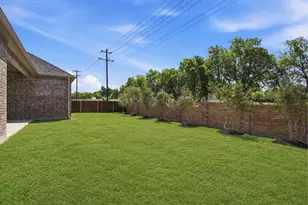 1333 Benjamin Trl, Van Alstyne, TX 75495 - Photo 27