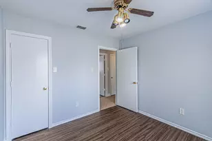 302 West Ct, Glenn Heights, TX 75154 - Photo 19