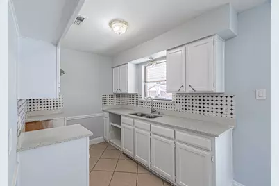 302 West Court, Glenn Heights, TX 75154 - Photo 7