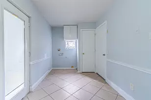 302 West Ct, Glenn Heights, TX 75154 - Photo 9