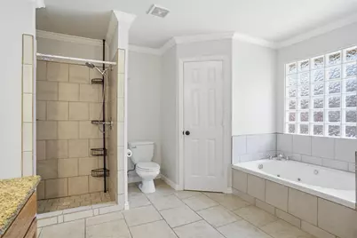 8102 Melrose Street E, White Settlement, TX 76108 - Photo 15