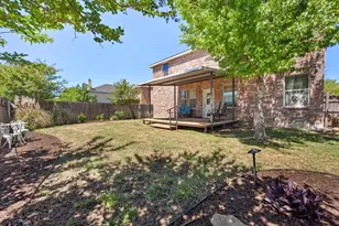 2139 Hacienda Ct, Grand Prairie, TX 75052 - Photo 35