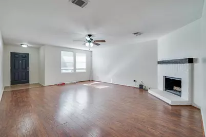 13196 Cleburne Drive, Frisco, TX 75035 - Photo 5