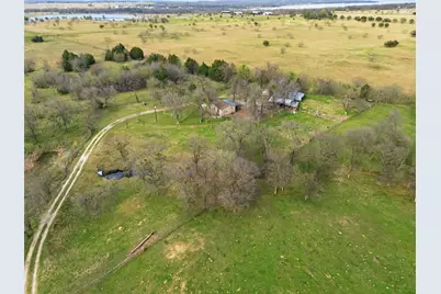 540 SE County Road 3105, Corsicana, TX 75109 - Photo 11