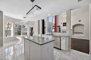 205 Lake Village Dr, McKinney, TX 75071 - Photo 3