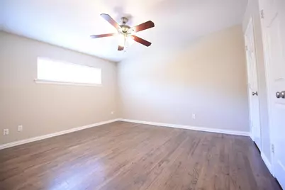 4206 Hawthorne Avenue #102, Dallas, TX 75219 - Photo 11