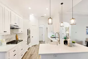 2018 Kodiak Ct, Arlington, TX 76013 - Photo 9