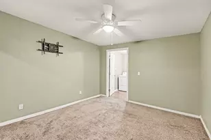 108 N Cherry Ln, Granbury, TX 76048 - Photo 13