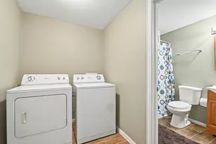 108 N Cherry Ln, Granbury, TX 76048 - Photo 15