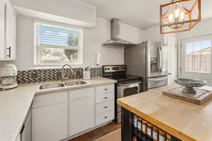 429 Vernet St, Richardson, TX 75080 - Photo 9