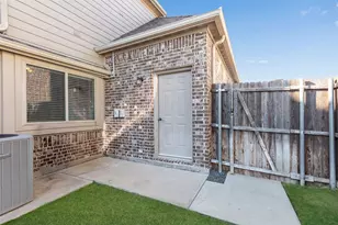 325 Sherbrook St, Van Alstyne, TX 75495 - Photo 33