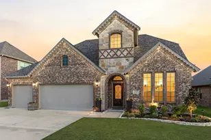 325 Sherbrook St, Van Alstyne, TX 75495 - Photo 1