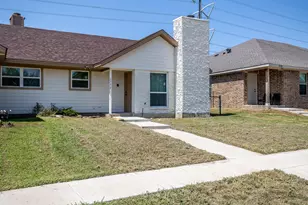 2734 Sherry St, Arlington, TX 76014 - Photo 3