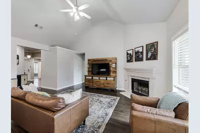 5817 Brookside Drive, Denton, TX 76226 - Photo 9