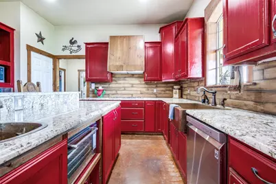 5855 Western Star Drive, Justin, TX 76247 - Photo 13