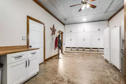 5855 Western Star Drive, Justin, TX 76247 - Photo 25