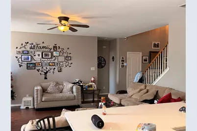 1212 Badbury Lane, Grand Prairie, TX 75052 - Photo 17