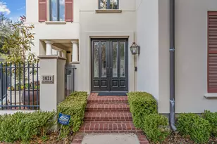 1021 Picasso Dr, Fort Worth, TX 76107 - Photo 3