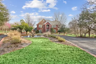 3429 River Oaks Drive, Woodway, TX 76712 - Photo 1