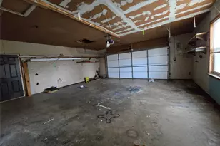 1490 Sheila St, Stephenville, TX 76401 - Photo 15