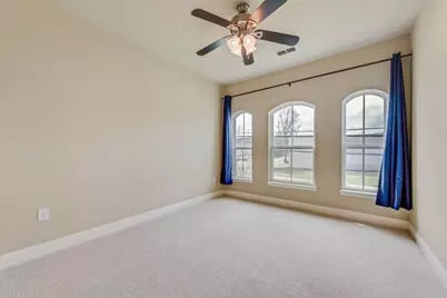 207 S Kealy Avenue, Lewisville, TX 75057 - Photo 25