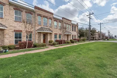 207 S Kealy Avenue, Lewisville, TX 75057 - Photo 1