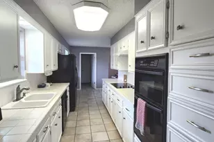 2418 Helena Cir, Abilene, TX 79606 - Photo 7