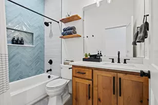 1832 S Park Ave, Denison, TX 75020 - Photo 23