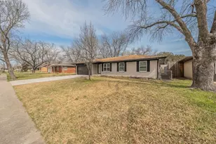 309 S 1st St, Wylie, TX 75098 - Photo 3