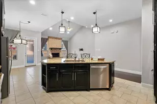 4517 Sunflower Dr, Mansfield, TX 76063 - Photo 17