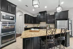 4517 Sunflower Dr, Mansfield, TX 76063 - Photo 11