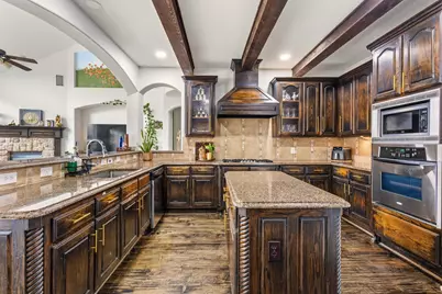 1818 Park Highland Way, Arlington, TX 76012 - Photo 9