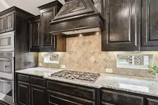 800 River Oak Ave, Euless, TX 76039 - Photo 7