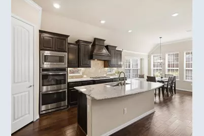 800 River Oak Avenue, Euless, TX 76039 - Photo 5