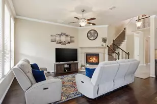 800 River Oak Ave, Euless, TX 76039 - Photo 13