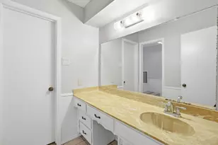 1029 Cedar Trail Dr, Cedar Hill, TX 75104 - Photo 21