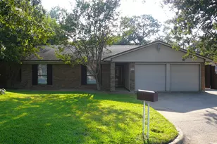 3920 Woodruff Ct, Arlington, TX 76017 - Photo 35
